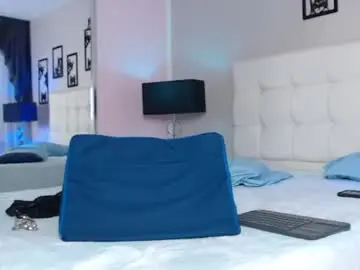Chaturbate Live Sex Cam of mari_cruz