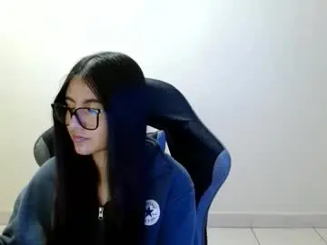 Chaturbate Watch Live Sex Cams of sahaliefox_