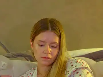 Chaturbate Live Sex Cam of milanabalmain