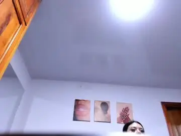 Chaturbate Nude Webcam of madison_rosee1