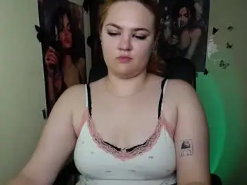 Chaturbate Free Porn Cam of redhotqueen1