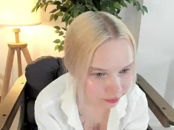 Chaturbate Best Webcam of shy_nikka_4you