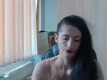 Chaturbate Free Live Porn of sexybeeaa