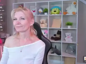 Chaturbate Nude Webcam of julie_lucasss