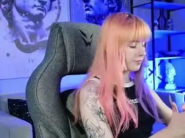Chaturbate Live Sex Cam of lexiwenford