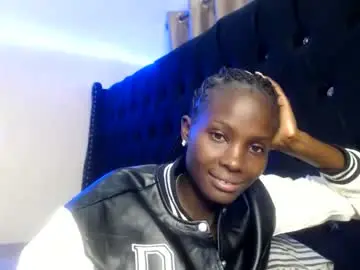 Chaturbate Adult Webcam of essy_hero