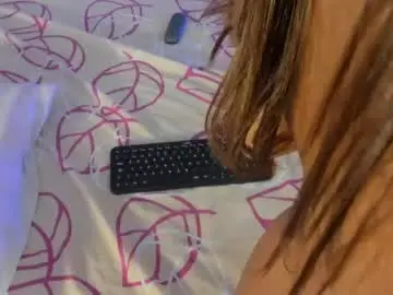 Chaturbate Watch Live Sex Cams of nahomycarterr