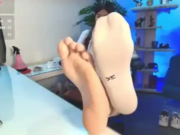 Chaturbate Watch Live Sex Cams of antonellariu