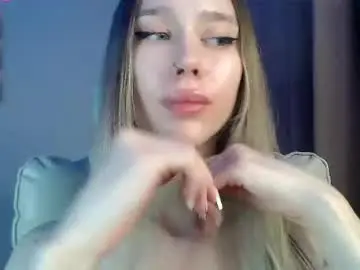 Chaturbate Live Sex Cam of des_ch