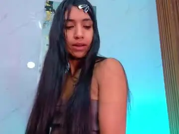 Chaturbate Live Sex Cam of littlee_emilyy_