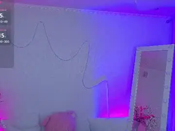 Chaturbate Live Sex Cam of darcyblackwood