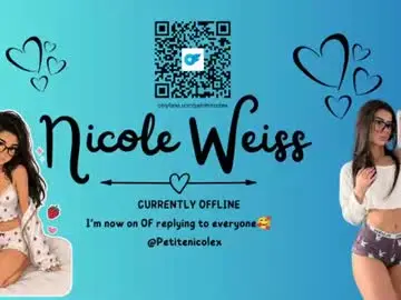 Chaturbate Live Sex Cam of petitenicolex