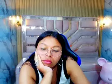 Chaturbate Best live sex cam show of sophy_r
