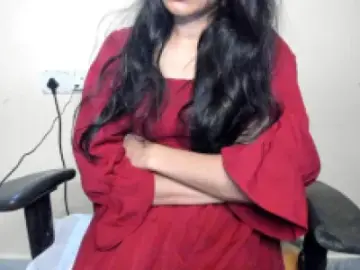Dscgirls Nude Webcam of Hari_priya