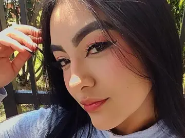 Imlive Sex Cam of RoxxySweett