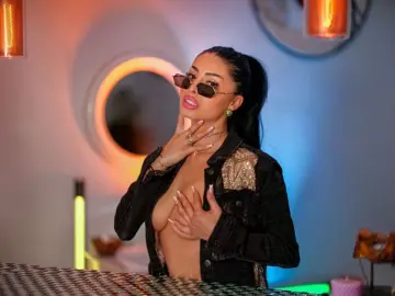 Imlive Sex Cam of CindyTailX