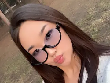 Imlive Sex Cam of veryhotasiangirl1