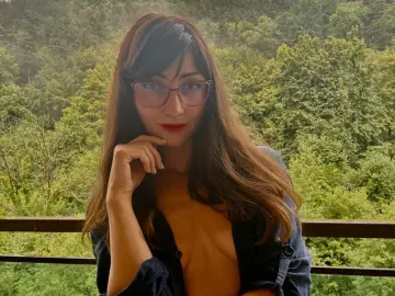 Imlive Sex Cam of SarraJoyX