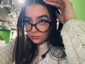 Imlive Watch Live Sex Cams of Veleri