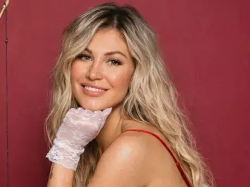 Imlive Watch Live Sex Cams of MilanaSmooth