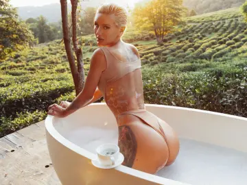 Livejasmin Live Sex of MoniqueHils