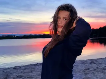 Livejasmin Free Porn Cam of CarlyFelde
