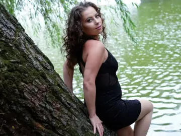 Livejasmin Live Porn of EmaAlyssa