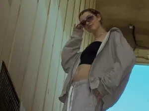 Myfreecams Free Porn Cam of Aurora_Dove