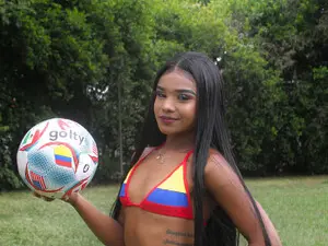 Myfreecams Sex Cam of Mia_fernand