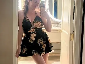Myfreecams Live Sex of Bella_Kenzie