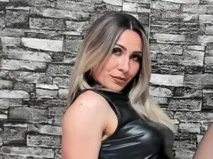 Myfreecams Adult Webcams of Sweetcherry32