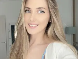 Myfreecams Free Live Porn of Pixelss