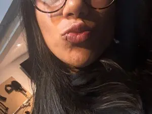 Myfreecams Sex Chat of Fergie_21