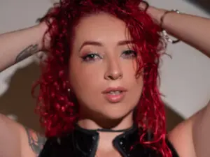 Myfreecams Free Porn Cam of RoxanneStorms