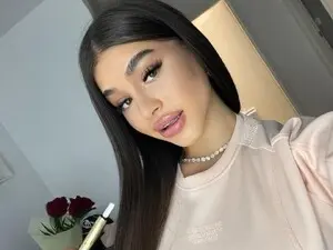 Myfreecams Nude Webcam of BellaNoirre