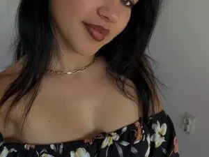 Myfreecams Adult Webcam of MiaCrush
