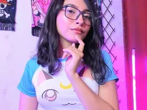 Myfreecams Free Live Porn of Alice_Jacobs1