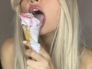 Myfreecams Sex Chat of MoonLush