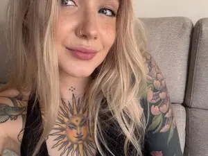 Myfreecams Adult Video Chat of Tattoo_bbgirl