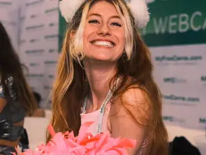 Myfreecams Live Sex of SweetMango