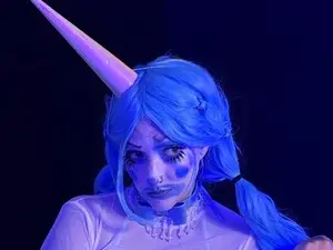 Myfreecams Live Sex Cam of meowz