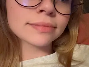 Myfreecams Best live sex cam show of SweetSinme