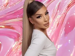 Myfreecams Live Sex Cam of Quinn_Ivy