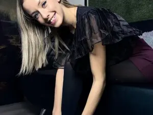 Myfreecams Nude Webcam of Mia_Bae