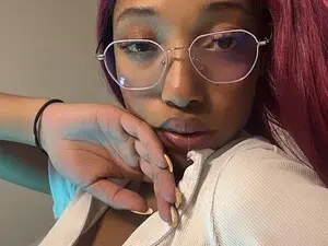 Myfreecams Free Live Porn of Esmeraldabk