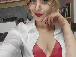 Myfreecams Sex Chat of YourVenus00
