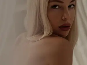 Myfreecams Watch Live Sex Cams of CarolinaHerer