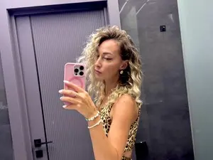 Myfreecams Live Sex Cam of Blake_Star