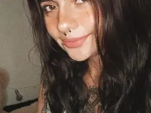 Myfreecams Sex Cam of Laurenn_Smith