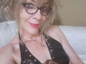Myfreecams Nude Webcam of squirthottsq